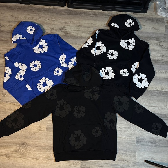 Floral Pattern Hoodies in Blue and Black